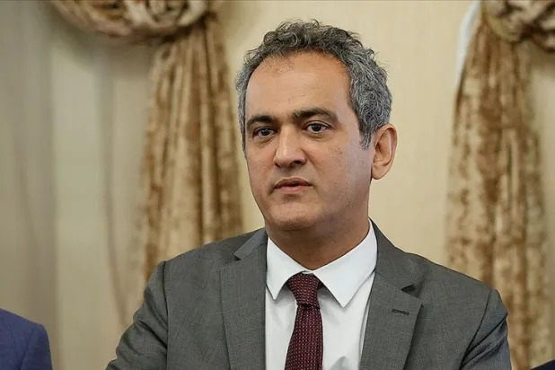 Bakan Özer: İki doz aşı olan ya da hastalanıp bağışıklık kazanan öğretmen oranımız yüzde 86