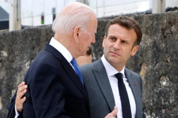 میکرون کے لئے بائیڈن کے تنازلات کی وجہ سے کشیدگی ہوئی ختم 