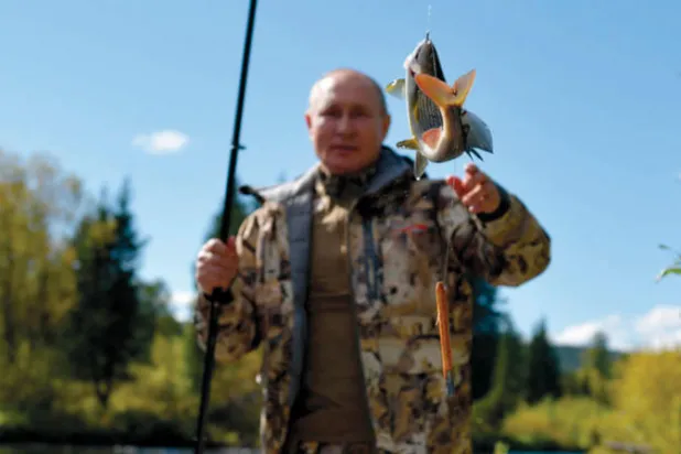 بوتين ينهي العزل الصحي برحلة صيد في سيبيريا