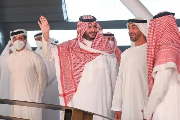 محمد بن زايد يزور جناح السعودية في «إكسبو 2020 دبي»