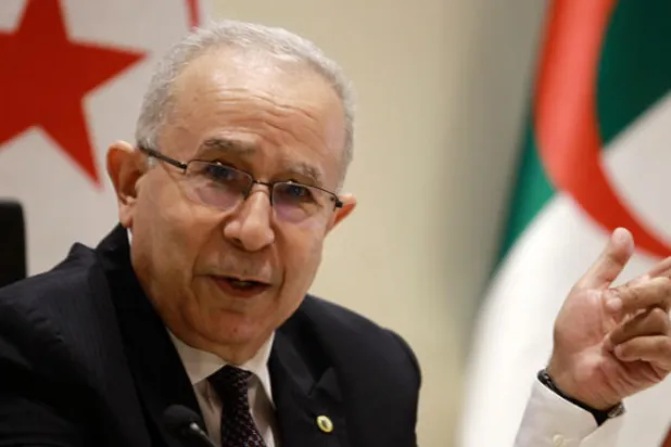 الجزائر لـ«إرساء دبلوماسية يقظة» تواجه «الحملات العدائية»