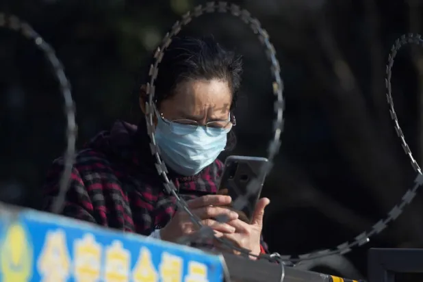 زيادة في حالات القلق والاكتئاب خلال الجائحة... مَن الأكثر تأثراً؟