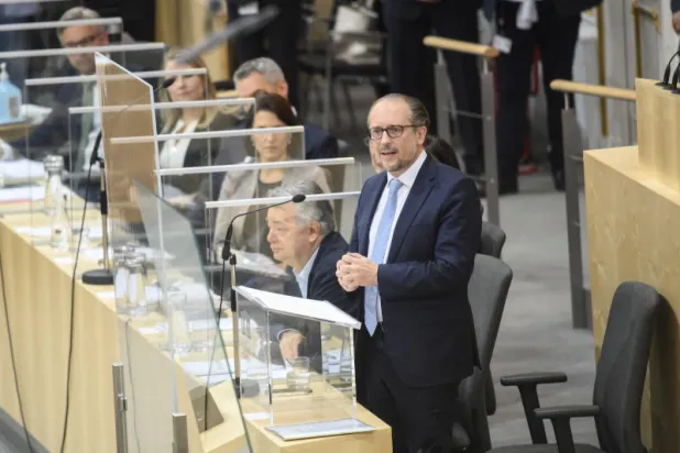 موقوفة في قضية الفساد التي أطاحت مستشار النمسا