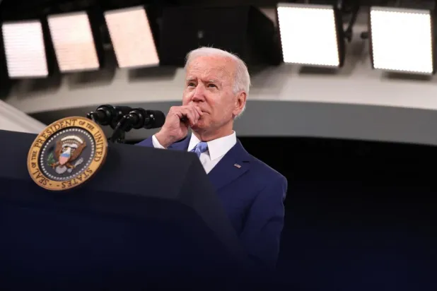 Biden'ın karşı karşıya olduğu zorluklar giderek artıyor: Peki bunları aşabilecek mi?