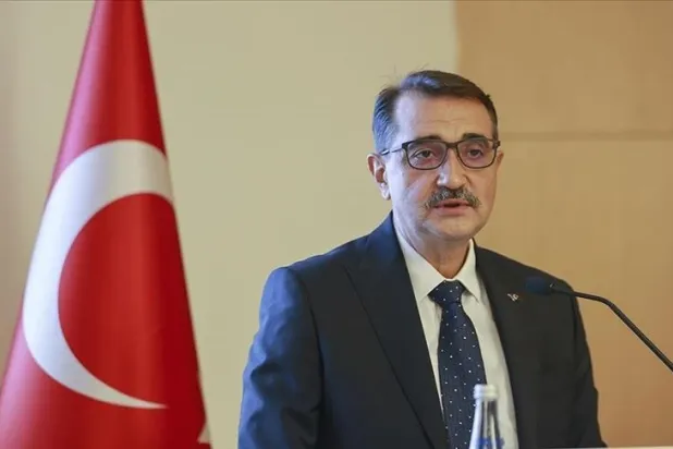 Bakan Dönmez: Azerbaycan'la 11 milyar metreküplük ilave doğal gaz ticaret anlaşması yapıldı