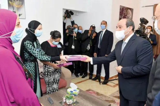 Mısır Cumhurbaşkanı Sisi kentsel genişleme planlarını savunuyor