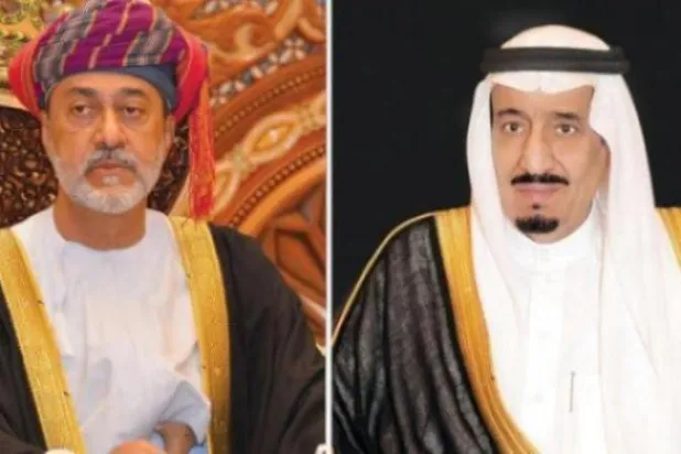 خادم الحرمين يتلقى رسالة خطية من سلطان عُمان