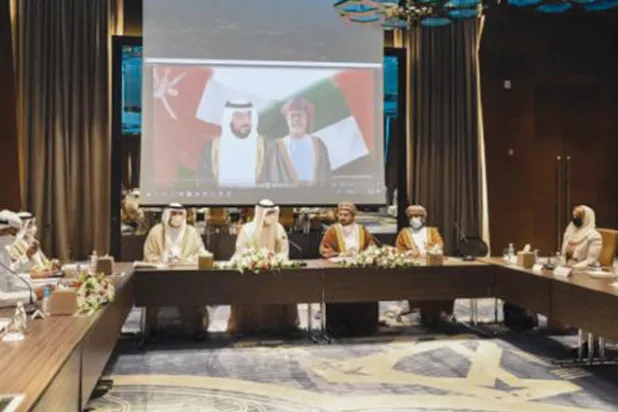 مباحثات إماراتية ـ عمانية لتعزيز التعاون في الصناعة والتكنولوجيا المتقدمة