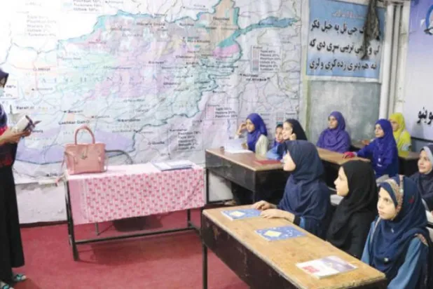 Malala Yusufzay, Taliban’dan kızların okula dönmesine izin vermesini istedi