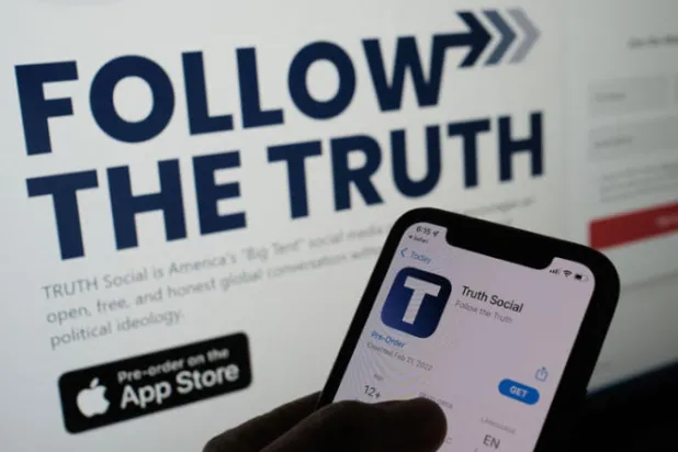ترمب يطلق «تروث سوشيال» لمواجهة {عمالقة التكنولوجيا}