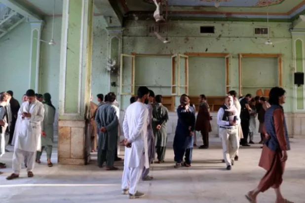 قندھار کے خودکش حملے میں درجنوں افراد ہلاک