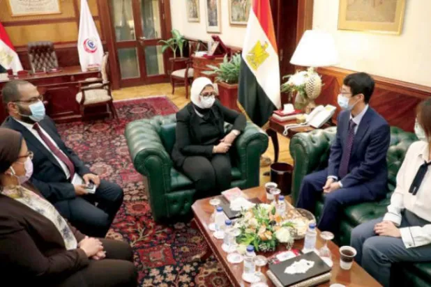 Egypt, China's Sinovac Discuss Cooperation to Provide Vaccines to Africa