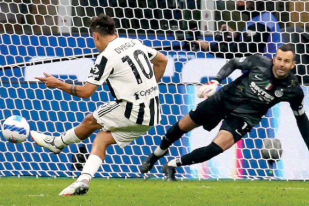 ميلان يستضيف تورينو اليوم سعياً للانفراد بالصدارة الإيطالية