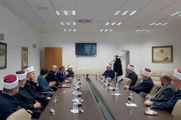 مفتي مصر: الحوار بين أتباع الأديان انتصار حقيقي على التطرف