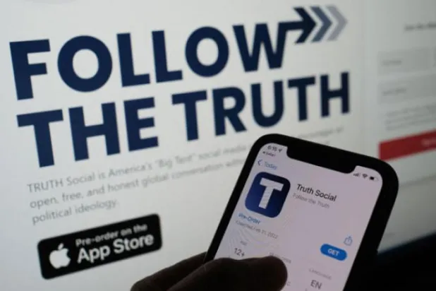 ٹرمپ نے ٹیکنالوجی کے بھوت کا مقابلہ کرنے کے لیے "ٹروتھ سوشل" کا کیا آغاز 