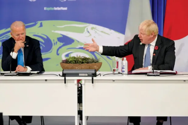 تعهدات مناخية «ملموسة» في «قمة القادة»... وأعين العالم على المفاوضين