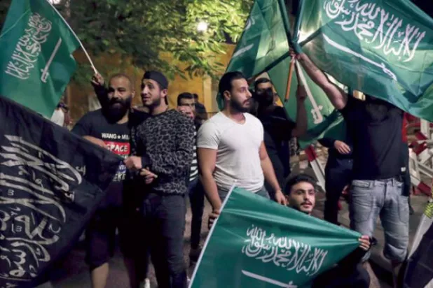 خلیج میں لبنان کی علیحدگی بڑھتی ہی جا رہی ہے