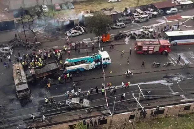 80 قتيلاً على الأقل في انفجار مستودع وقود في سيراليون