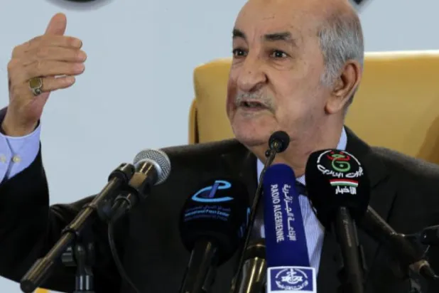 Cezayir Cumhurbaşkanı ülkesinin Fransa ile ilişkilerinin yakında düzeleceğini düşünmüyor