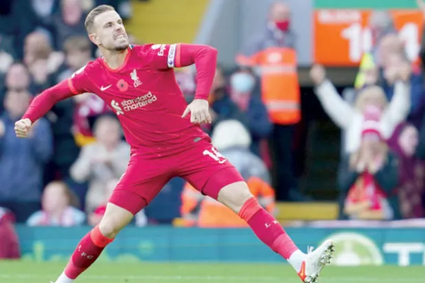 هندرسون... «أستاذ» التمريرات يقود ليفربول إلى آفاق جديدة