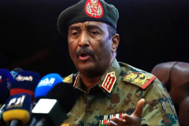 البرہان نے اپنی سربراہی میں ایک عبوری خودمختاری کونسل کا تقرر کرکے اٹھایا حلف 