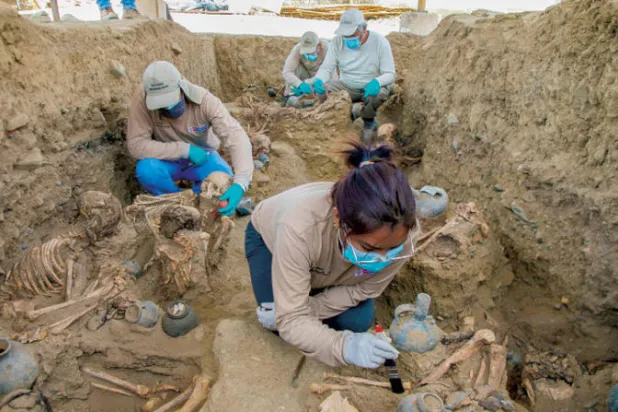 اكتشاف مقبرة قبل حقبة «كولومبوس» في بيرو