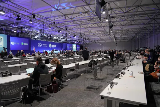 مسؤول بالاتحاد الأوروبي يحذر من تعثر المفاوضات في قمة المناخ