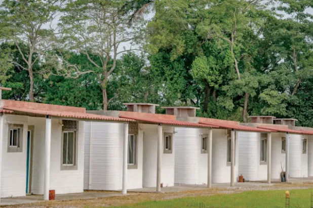 مجمع سكني أنشئ بطابعة تجسيمية كبيرة