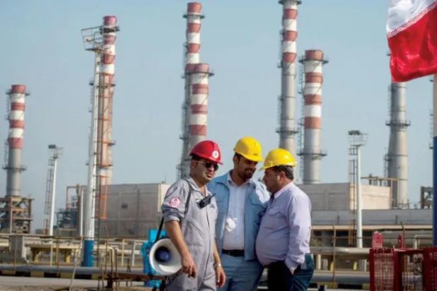 بایدن خواستار کاهش خرید نفت از ایران شد