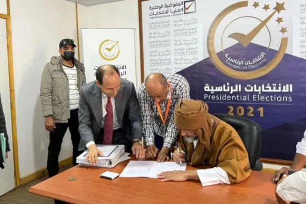 ملیشیاؤں نے حفتر اور قذافی کے بیٹے کی امیدواری کے خلاف طاقت کے استعمال کی طرف اشارہ کیا ہے