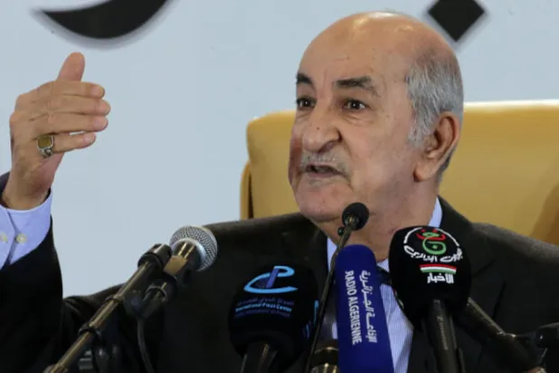 حظر تدريس «العشرية السوداء» ينبئ بمواجهات سياسية في الجزائر