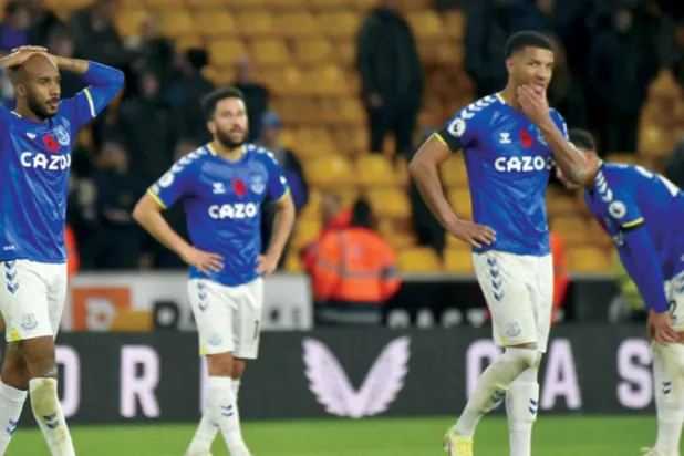 إيفرتون والهزيمة الثالثة على التوالي أمام ولفرهامبتون قبل التعادل مع توتنهام (أ.ب)