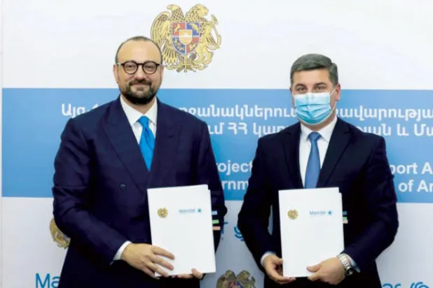 «مصدر» الإماراتية توقع اتفاقية لتطوير محطة طاقة شمسية في أرمينيا