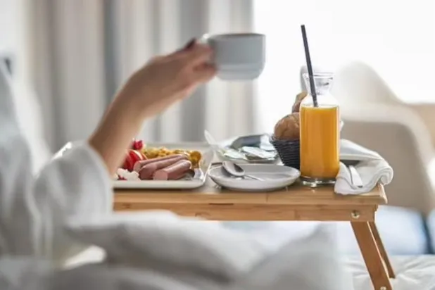 لعمر أطول... تناول وجبة الإفطار قبل الساعة 7 صباحاً