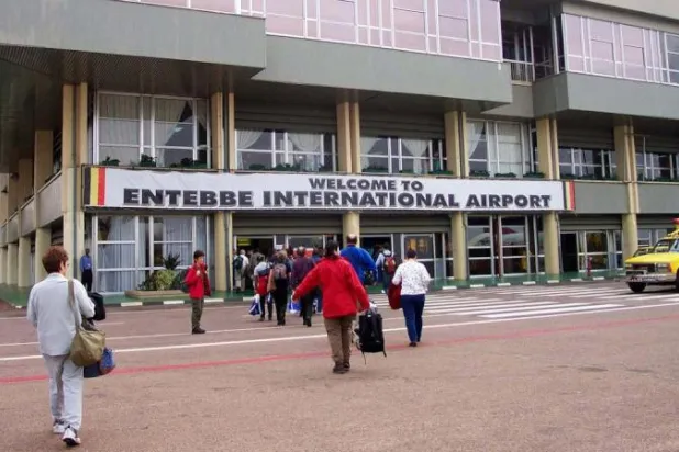 تقرير: أوغندا تطلب تعديل اتفاقية قرض من الصين كي لا تفقد مطارها الدولي الوحيد