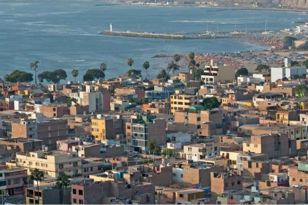 زلزال بقوة 7.5 يضرب شمال بيرو (فيديو)