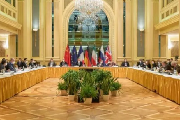 «أوبرا الصابون» الإيرانية والحاجة إلى القنبلة (تحليل)