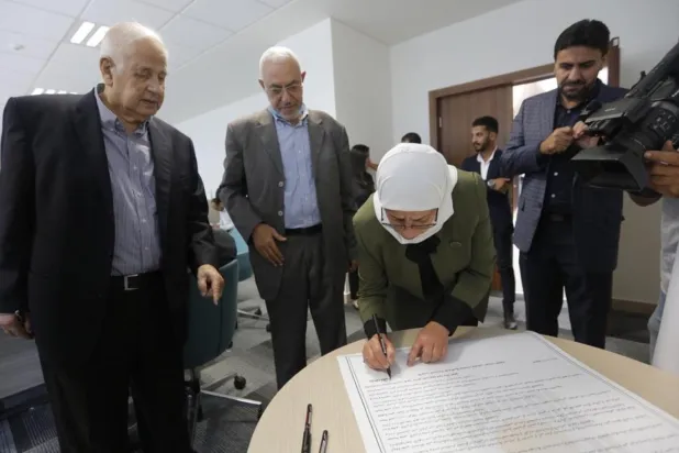 Filistin yerel seçimlerinde isimsiz ve fotoğrafsız kadın adaylar