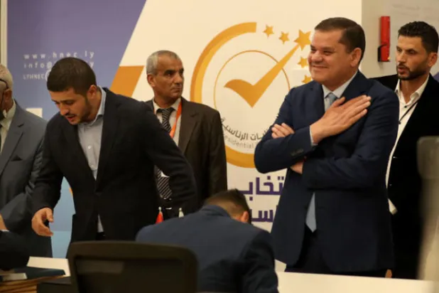 الحكومة الليبية تُلوّح بتأجيل الانتخابات لـ«دواع أمنية»