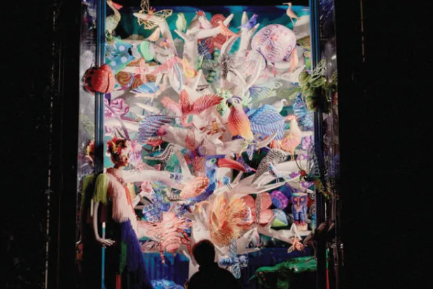 جانب من عرض النوافذ في بيرغدوف غودمان (فيكتور لورينتي/ نيويورك تايمز)