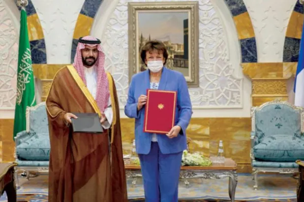 Riyad ve Paris kültürel iş birliklerini güçlendiriyor