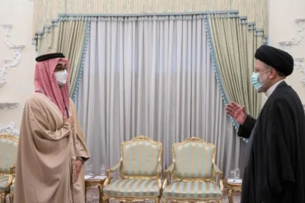 İran Cumhurbaşkanı, BAE Ulusal Güvenlik Danışmanı’nı kabul etti