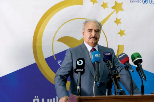 حفتر بعد تقديم أوراق ترشحه في بنغازي يوم 16 نوفمبر (رويترز)