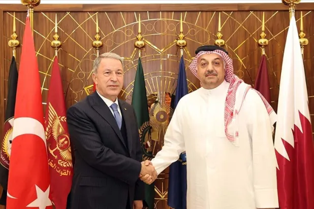 Akar, Katar Başbakan Yardımcısı ve Savunma Bakanı Halid bin Muhammed el-Atiyye ile görüştü