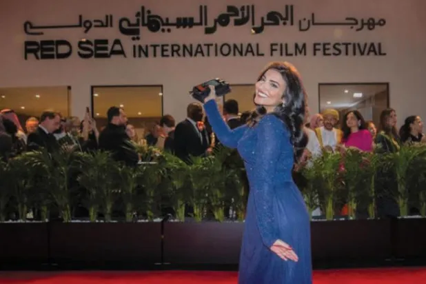 جشنواره فیلم دریای سرخ با حضور ستارگان جهان گشایش یافت