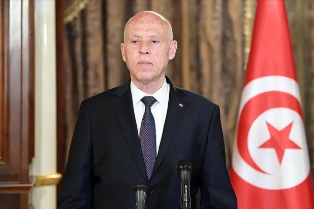 Tunus Cumhurbaşkanı Said, “dış destek” alan partilere yasanın uygulanmasını istedi