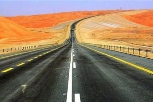 Suudi Arabistan ile Umman arasındaki ‘çöl harikası’ ilk doğrudan kara yolu bağlantısı açıldı