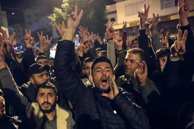 عباس يضغط لمفاوضات مع إسرائيل تبدأ بـ«ترسيم الحدود»