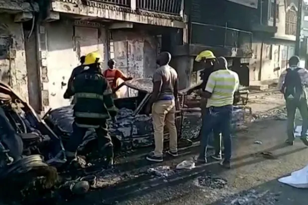 عشرات القتلى بانفجار شاحنة وقود في هايتي