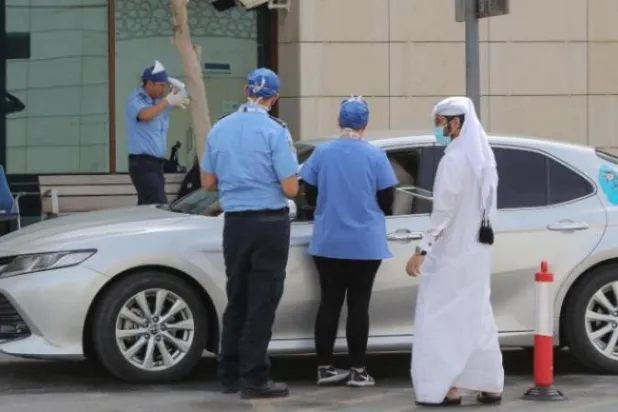 قطر تعلن تسجيل أول 4 إصابات بمتحور «أوميكرون»